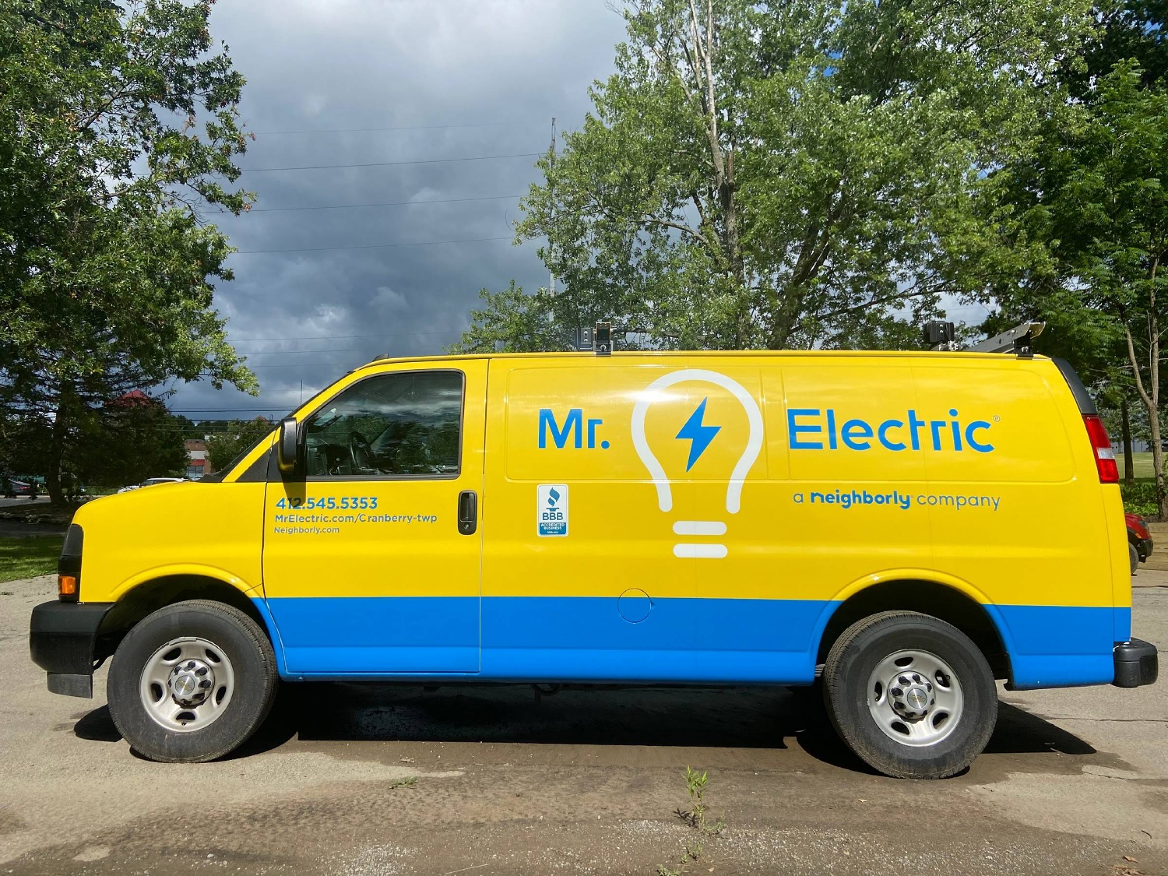 Mr. Electric of Bradenton